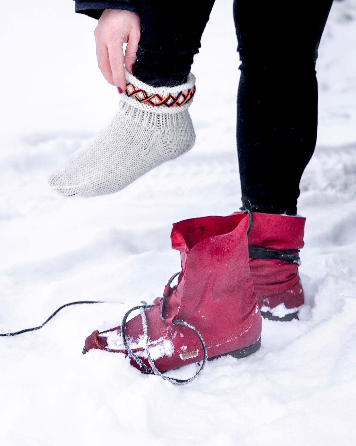 Handstickade sockar strl 37-39