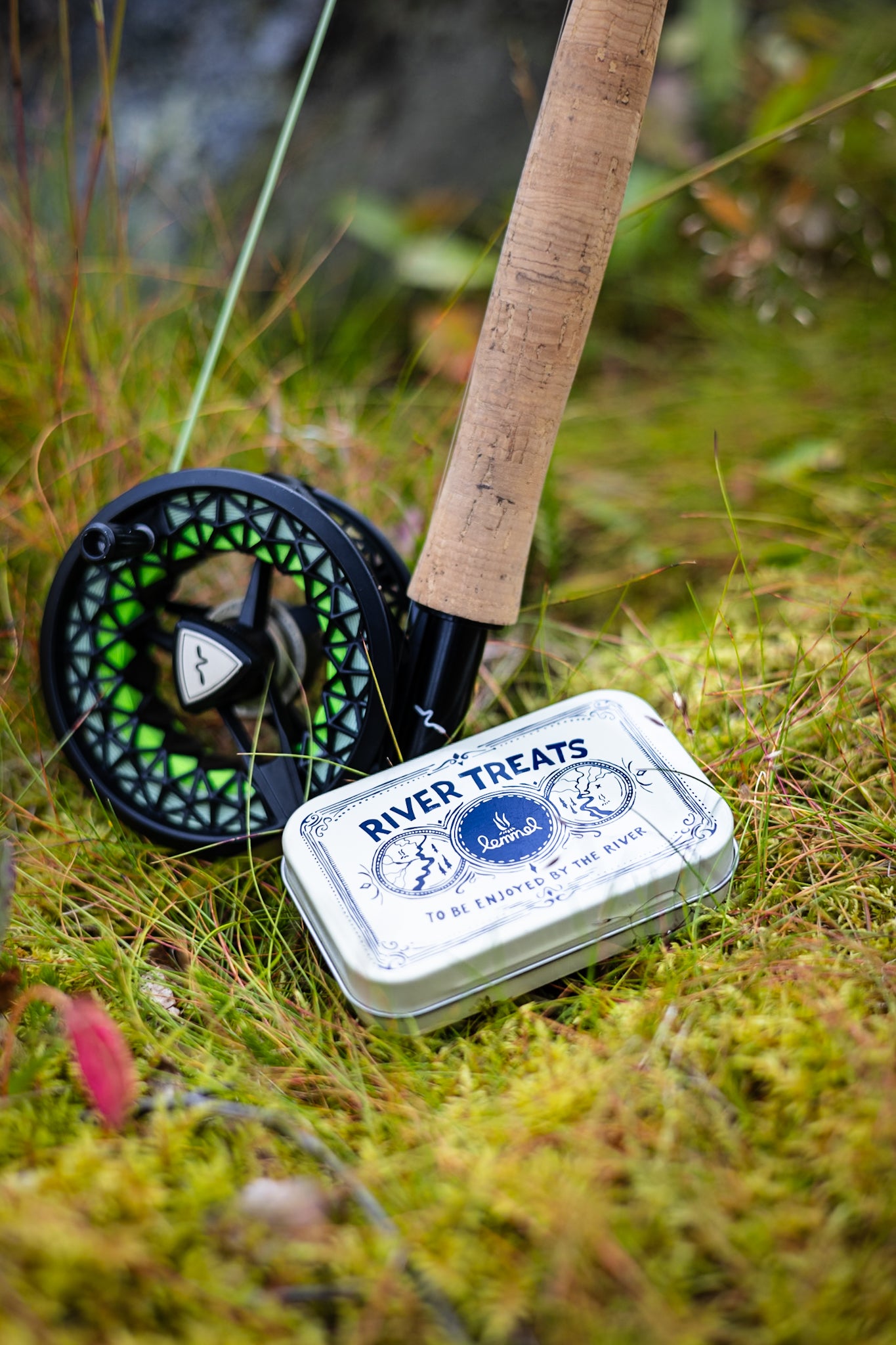 Lemmel James Lund RIVER TREATS FLUGASK