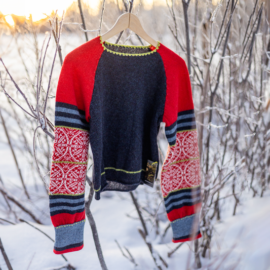 Elmina Fors Stickad jumper Livets frö S/M