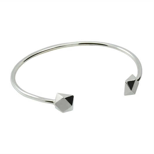 Camilla Mustikka Granat Stelt armband